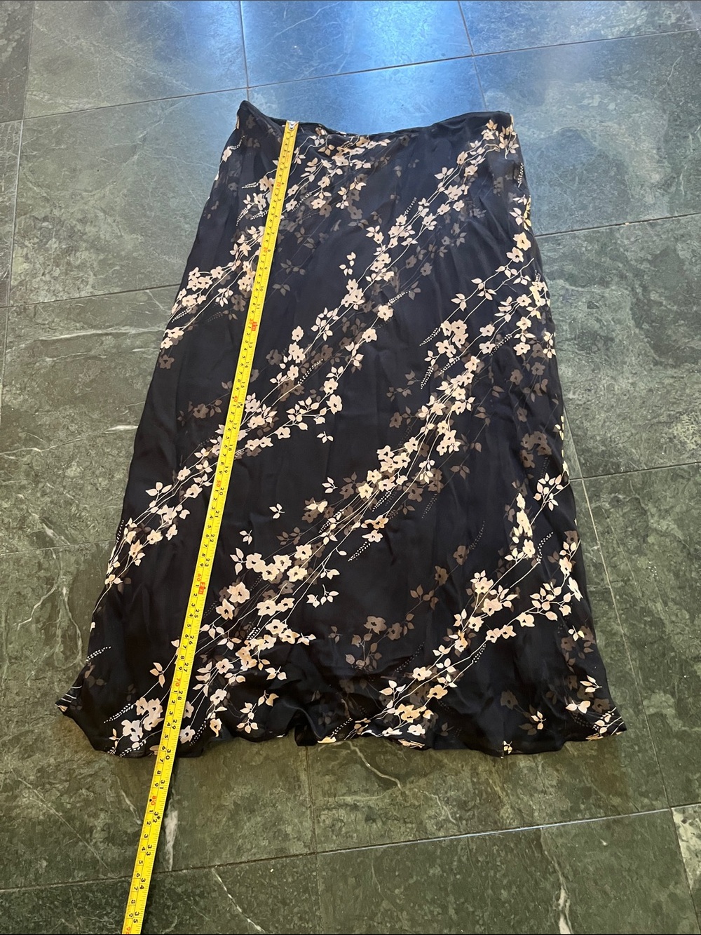 ECI Black Midi Skirt with White Floral Print - Picture 6 of 9